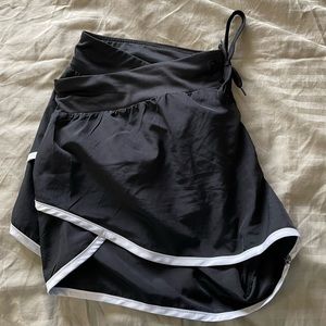 Live Love Dream track shorts